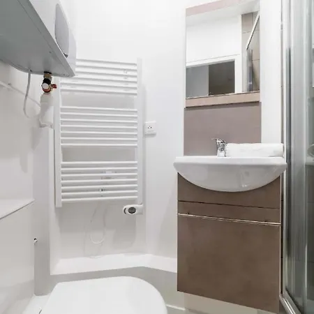 Appartement Service Au Coeur Du 19e - 2p Paris